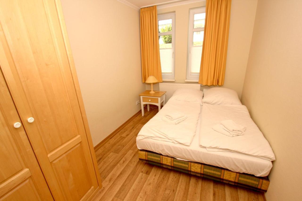 Mit Meerblick Und Balkon, Gratis Nutzung Vom Ahoi Erlebnisbad Und Sauna In Sellin - Meeresblick Fewo 35 Goehren  Exterior photo
